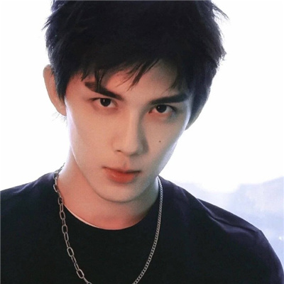 Foto de perfil de Chen Beixing - Photon Wave Network | Servicios profesionales de reparación de WordPress, cobertura mundial, respuesta rápida